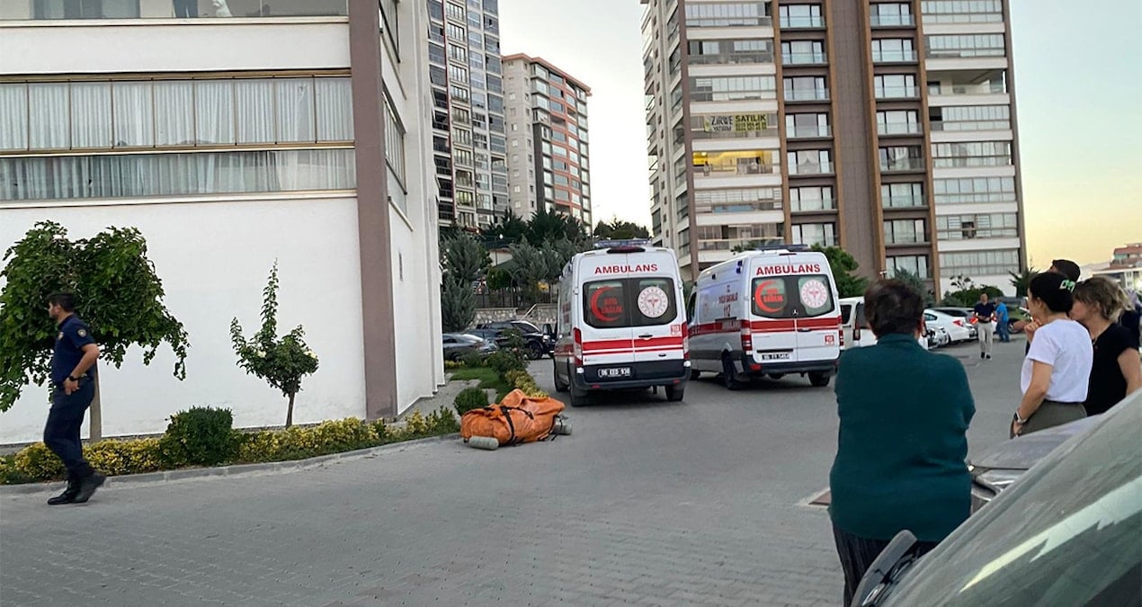 bosanmak istedi cocuklarinin gozu onunde olduruldu V3cdE5Hh