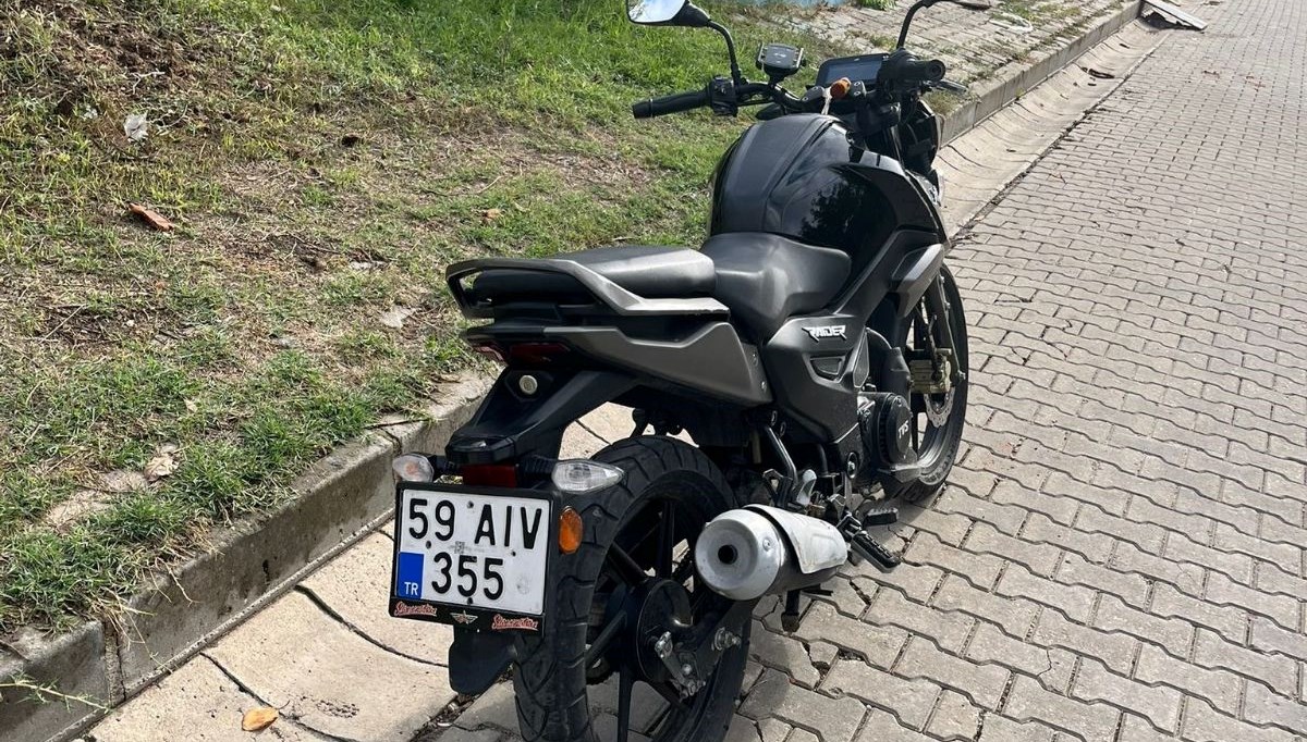 muratlida trafik kazasi 2 yarali SVeRzMij