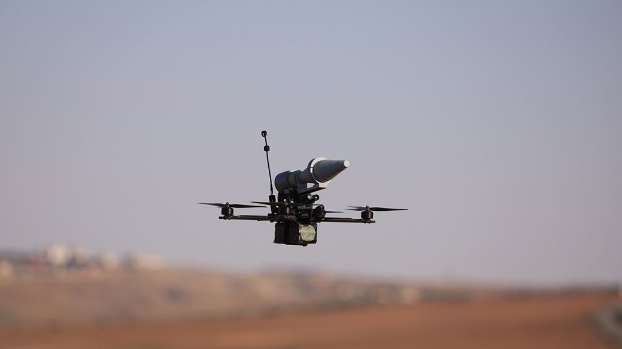 turkiyede ilk kargufpv zirhli araci tam isabetle vurdu ansCTWyw