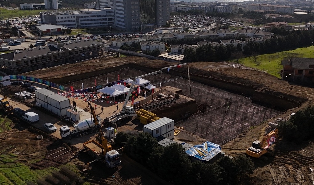 Süleymanpaşa'da Gençliğin Yeni Yuvası Yükseliyor