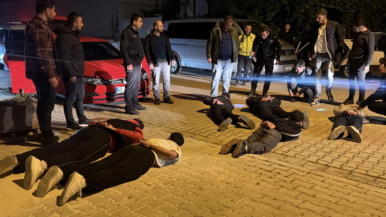 İYİ Parti Lideri Müsavat Dervişoğlu, Olağanüstü Toplantının Ardından Önemli Açıklamalarda Bulundu