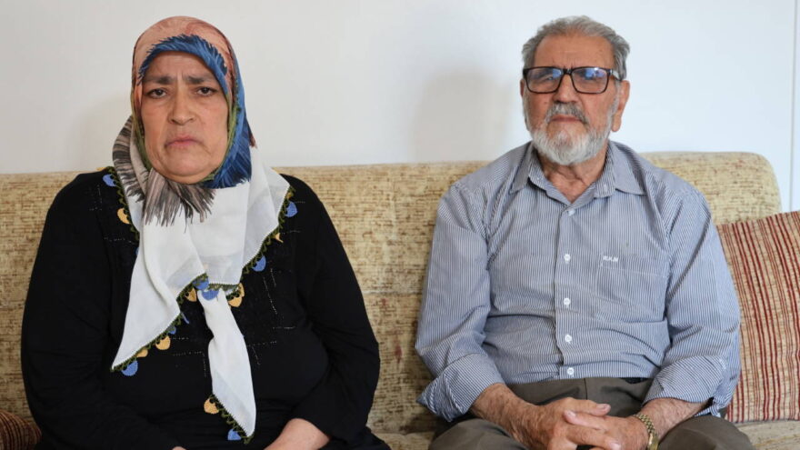 Yaşlı Çiftin Biriktirdiği 2 Kilogram Altın Dolandırıcılara Gitti