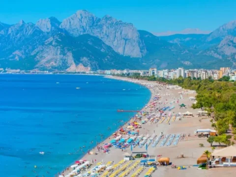Mgm acikladi antalya izmir mugla iste 13 temmuz deniz suyu sicakliklari igeO7DTX